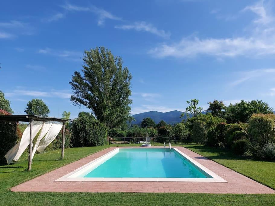 Piscina Privata Tiger Home, Toscana Capannori Luaran gambar